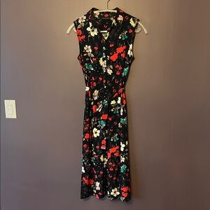 Tommy Hilfiger Sleeveless Black Floral Button-Front Maxi Dress with tie belt
